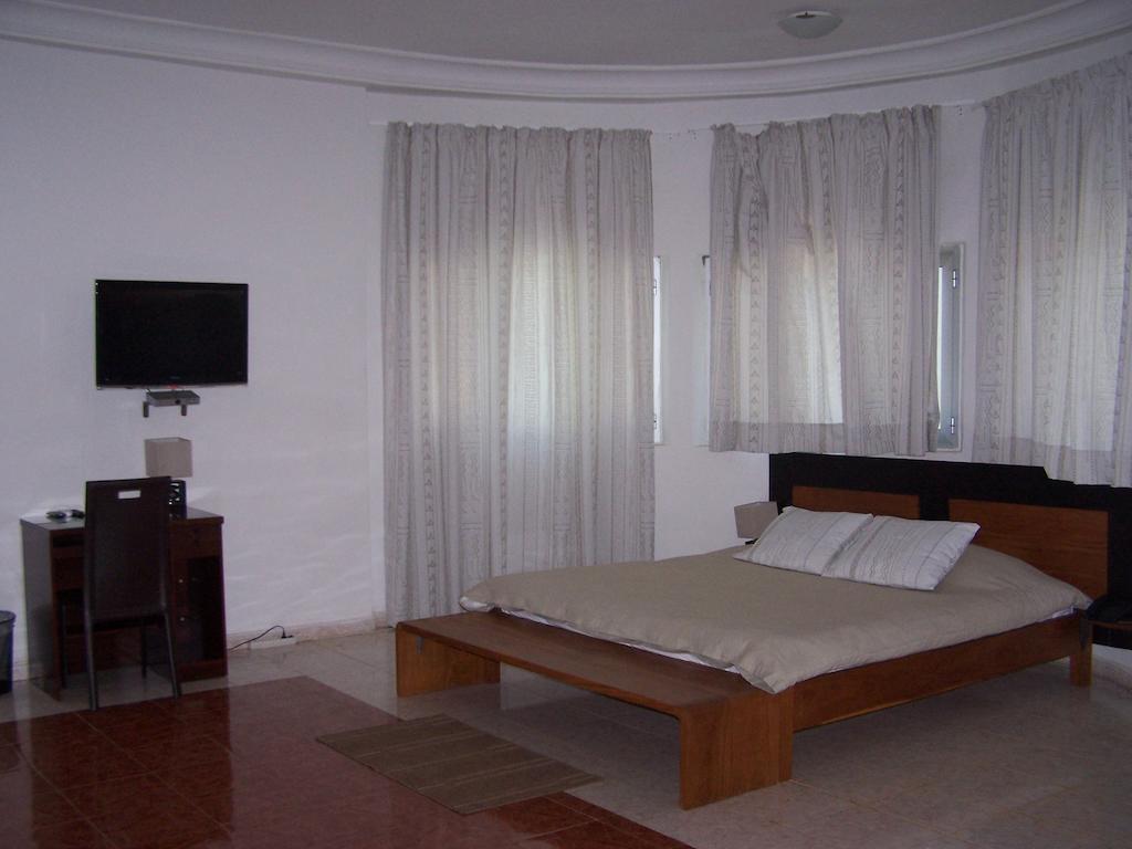 Bed & Breakfast Mermoz 3*